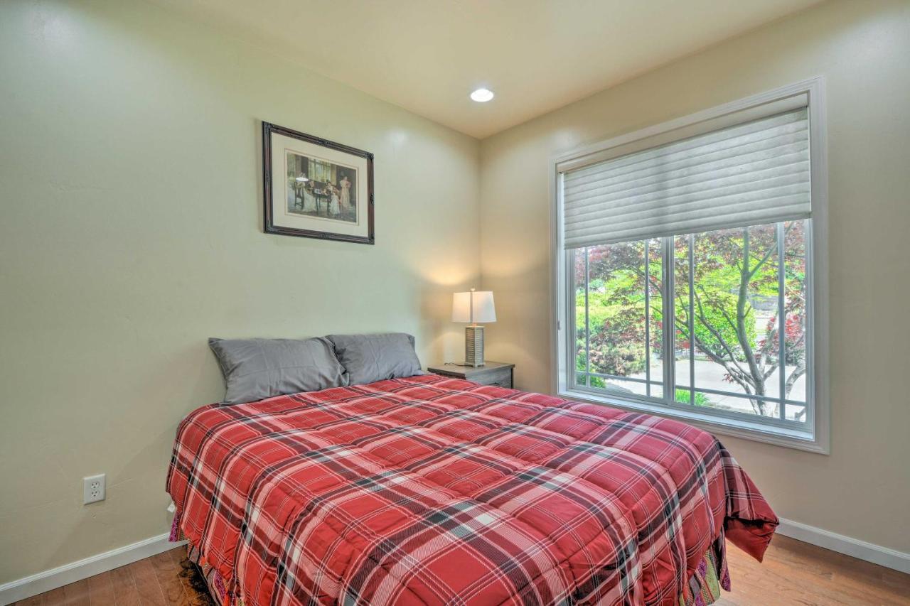 Charming Medford Getaway About 4 Miles To Downtown! Villa Ngoại thất bức ảnh